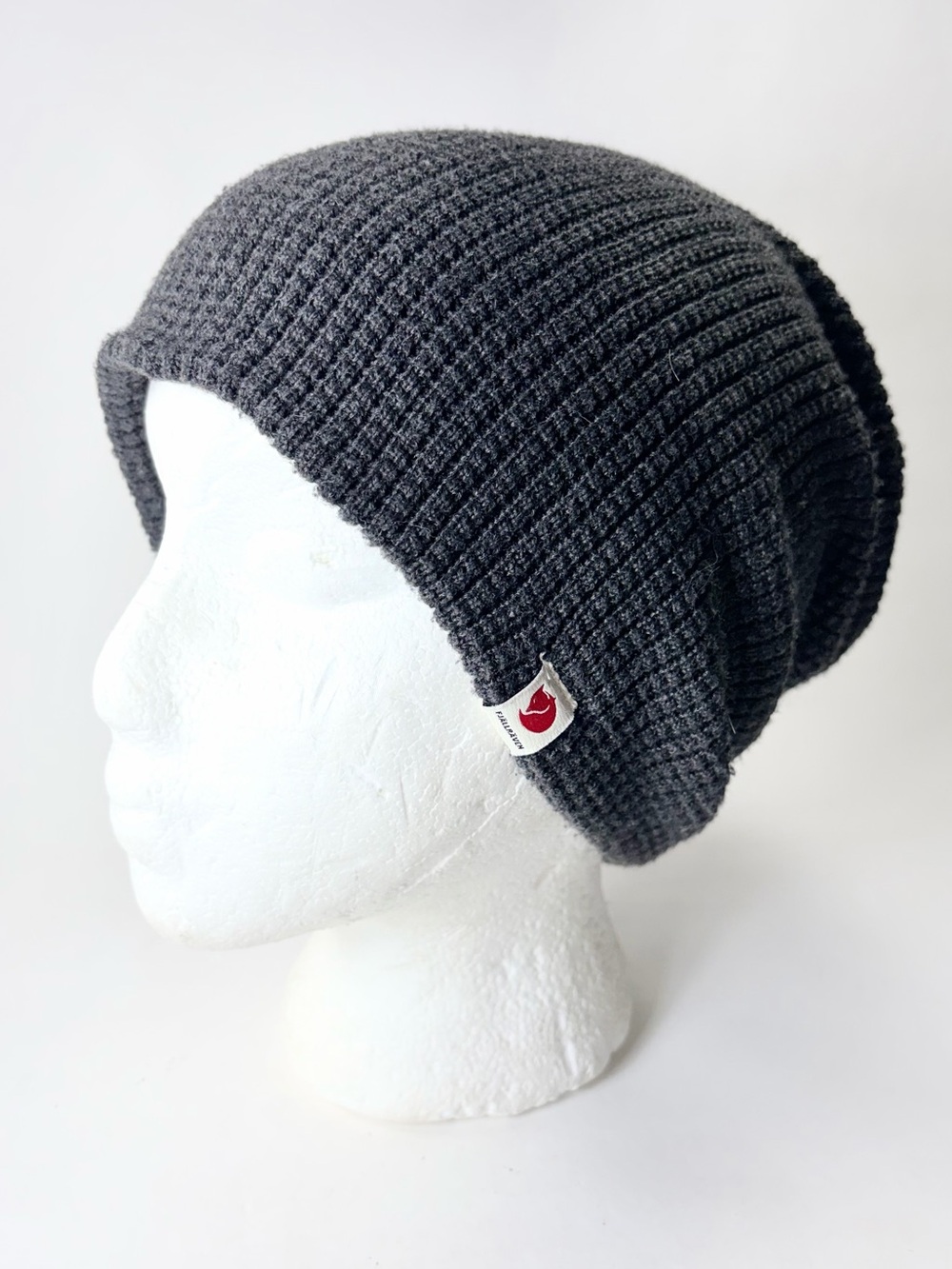 Fjallraven Tab Gray Waffle Knit Convertible Slouchy Folder Beanie Hat - Unisex